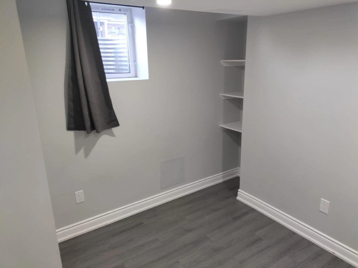 Basement for rent in Brampton - photo 5