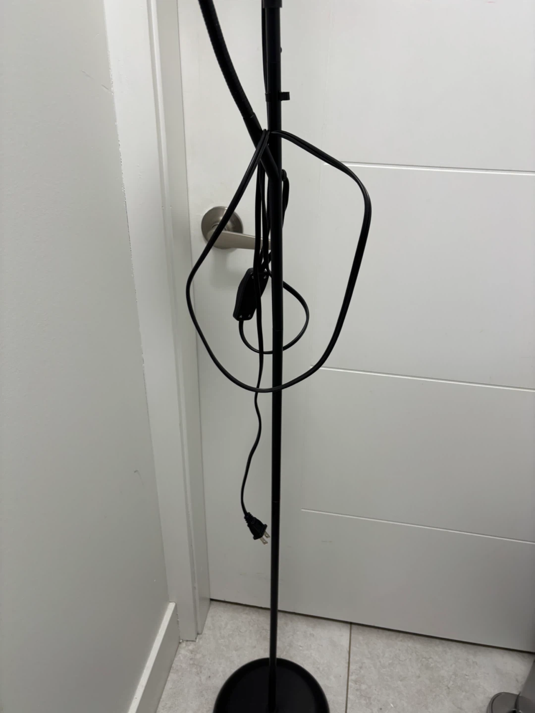 IKEA Floor Lamp with Reading Light - photo 3