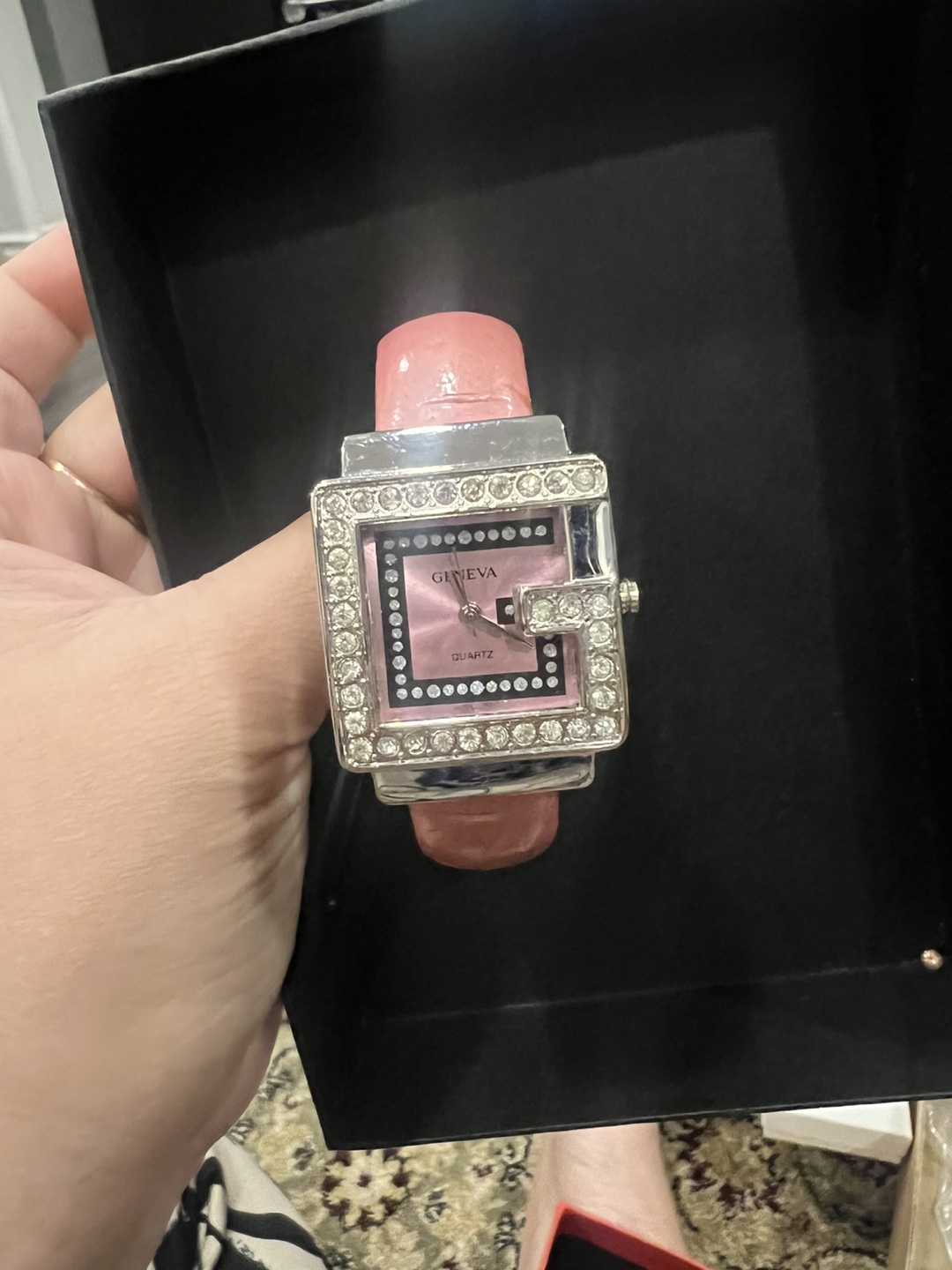 Geneva Quartz Pink Leather Watch