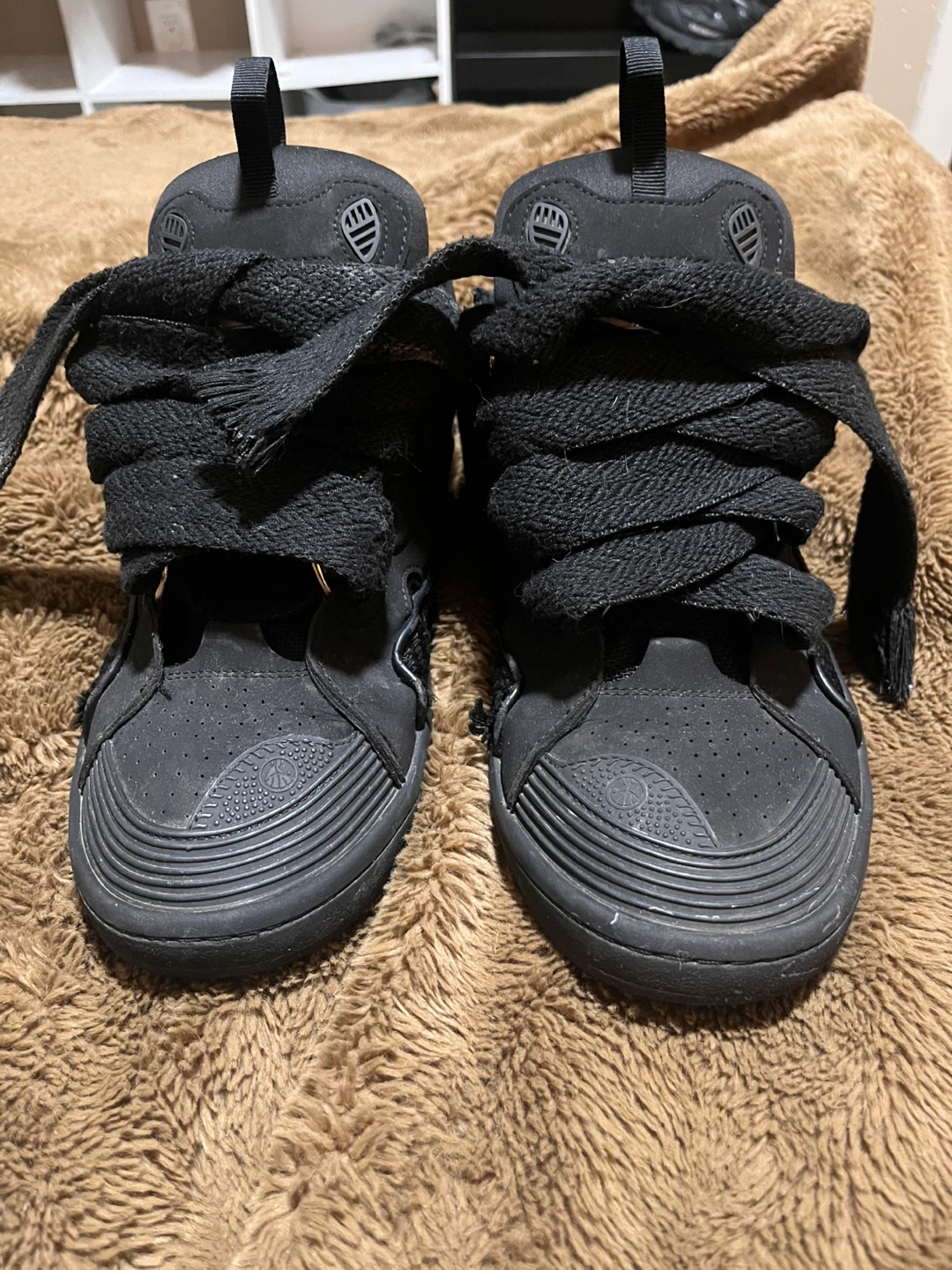 Lanvin curb black