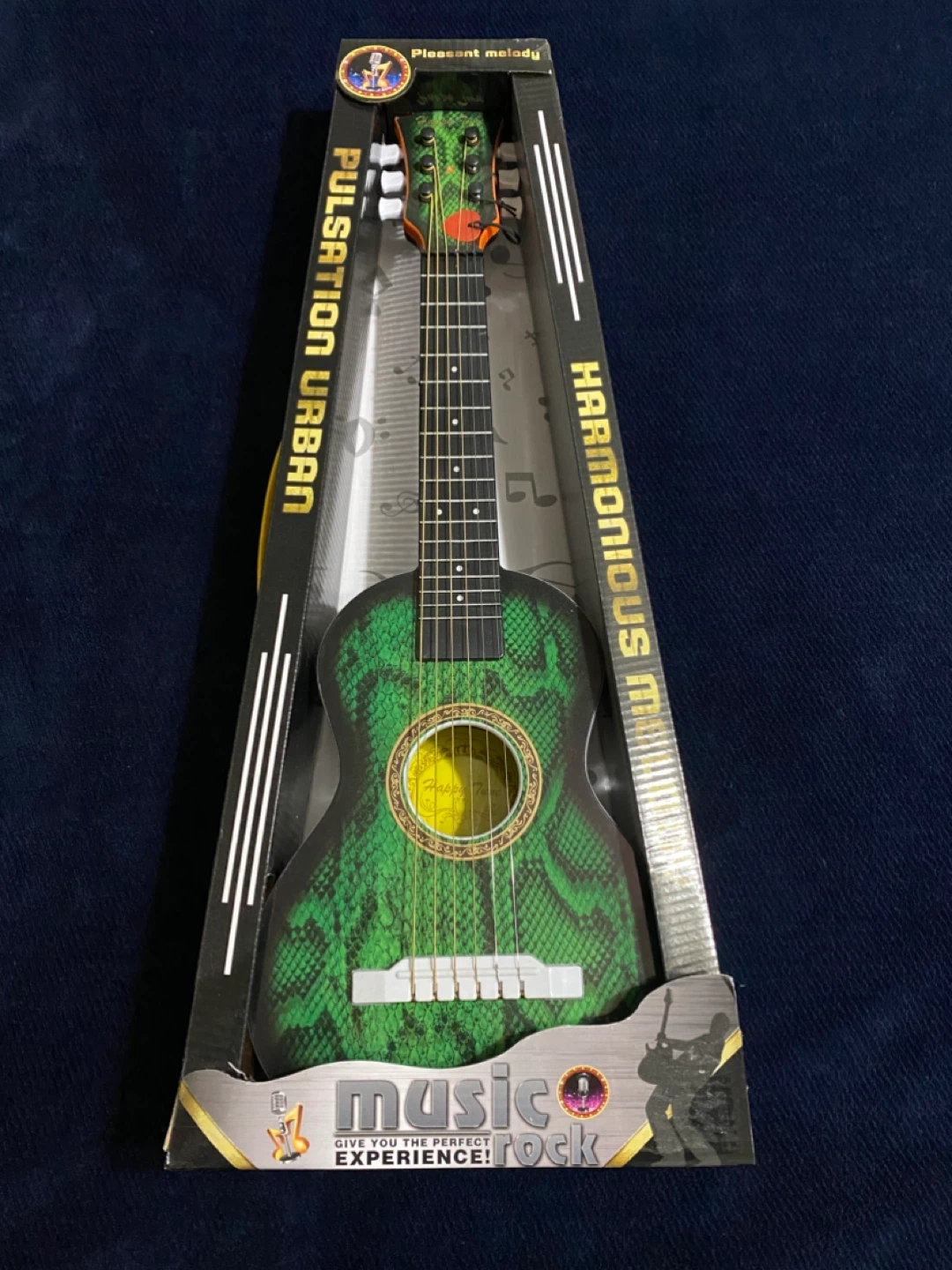 Pulsation Urban Harmonious Melody Toy Guitar ***