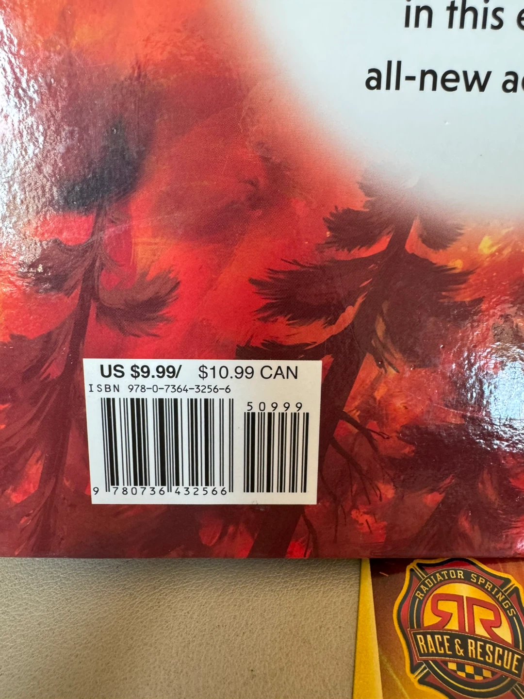 Disney Planes Fire & Rescue Book & Diecast - photo 3