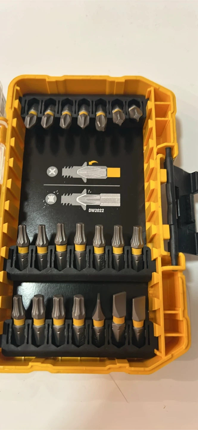 DeWalt DW2022 Screwdriver Bit Set - photo 3
