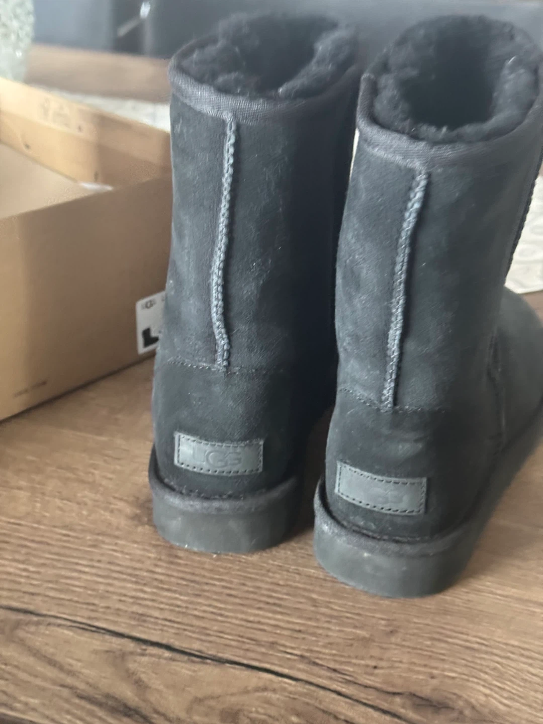 UGG Classic Short II Black Boots - Size 6 - photo 4