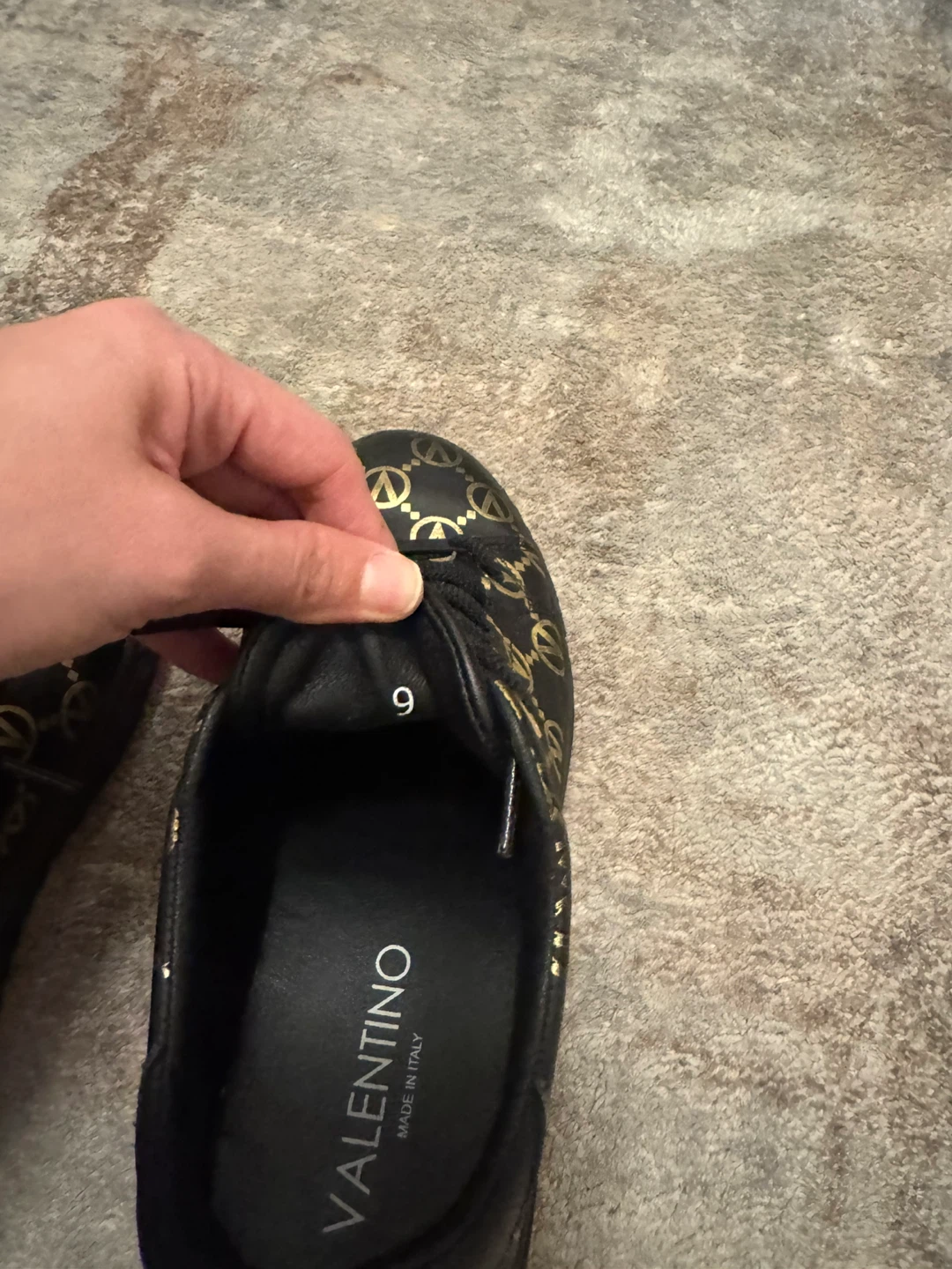 Valentino Sneakers - Size 9 - photo 5