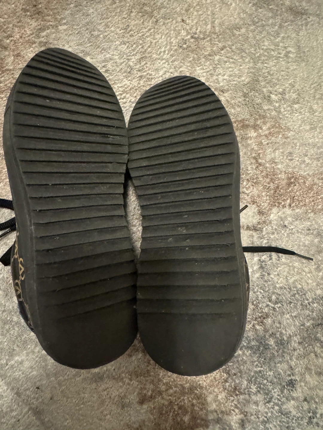 Valentino Sneakers - Size 9 - photo 4