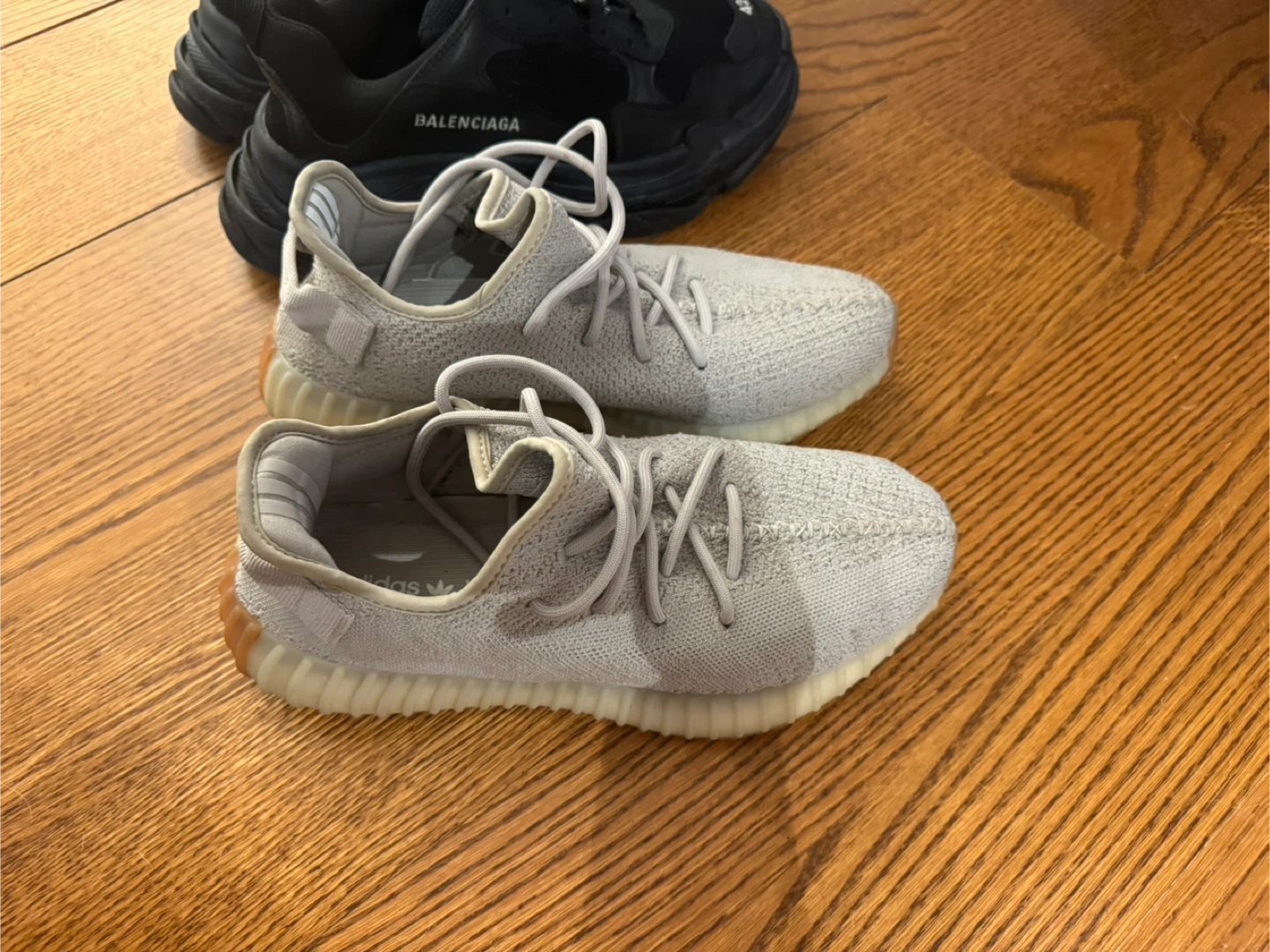 Adidas Yeezy Boost 350 V2 sesame