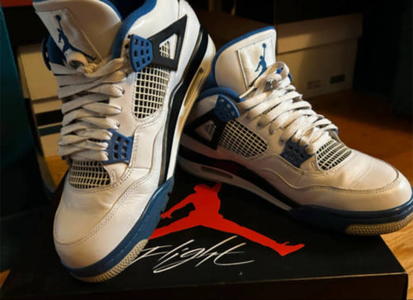 Air Jordan 4 Retro Motorsport Shoes - photo 2