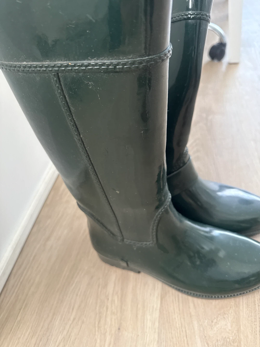Michael Kors Green Rain Boots - Size 9 - photo 2