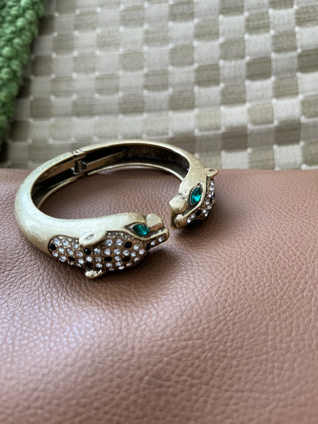Gold Leopard Head Bangle Bracelet - photo 5