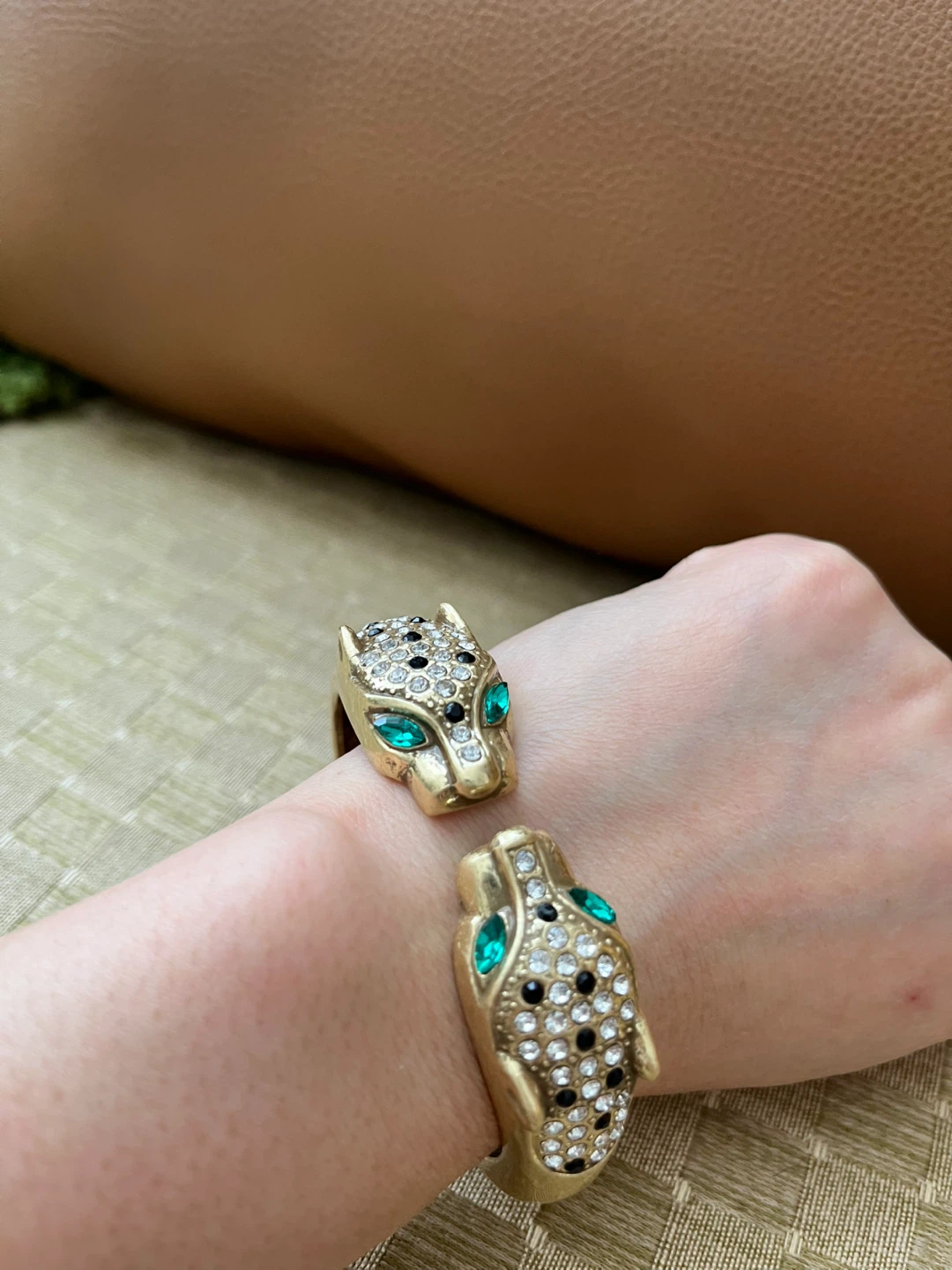 Gold Leopard Head Bangle Bracelet - photo 2