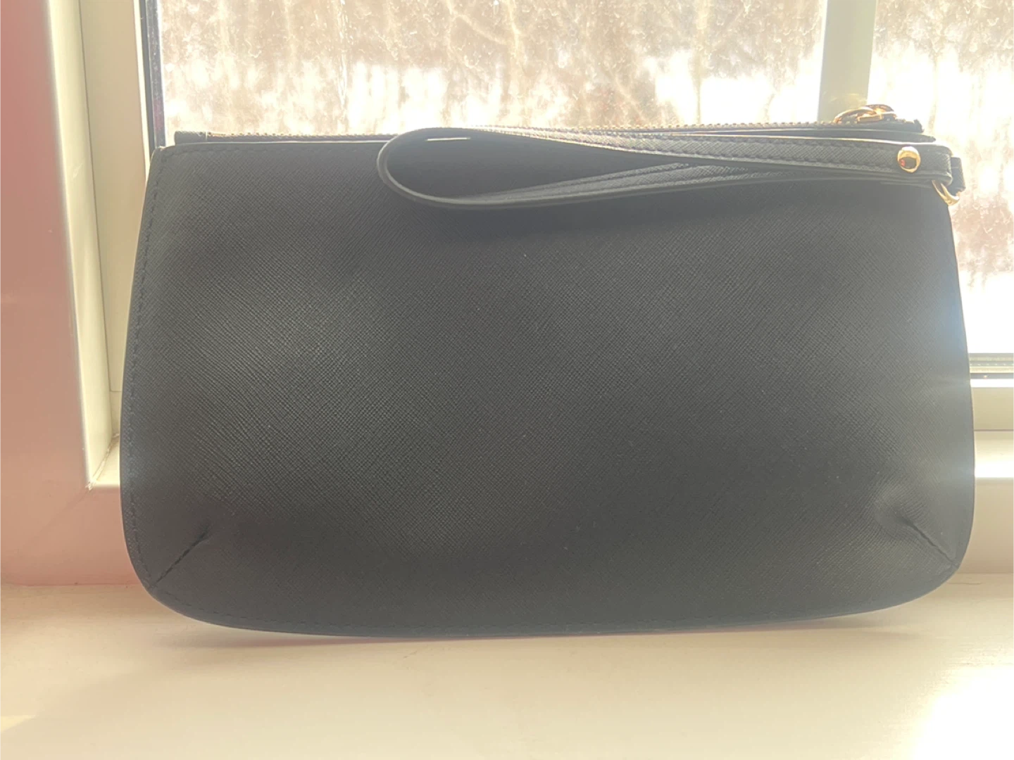 Calvin Klein Black Wristlet - new - photo 2