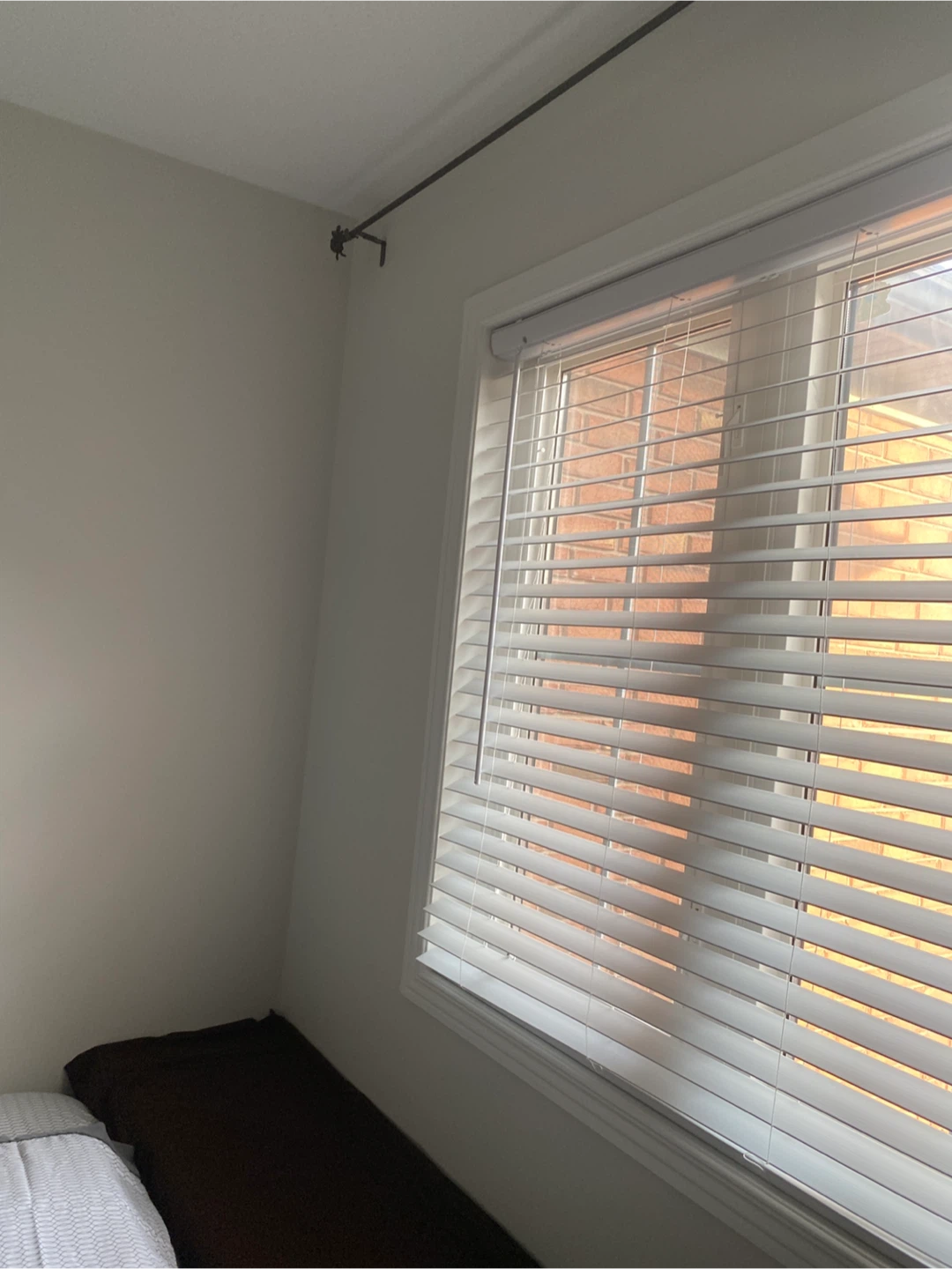 Private room for rent - photo 3