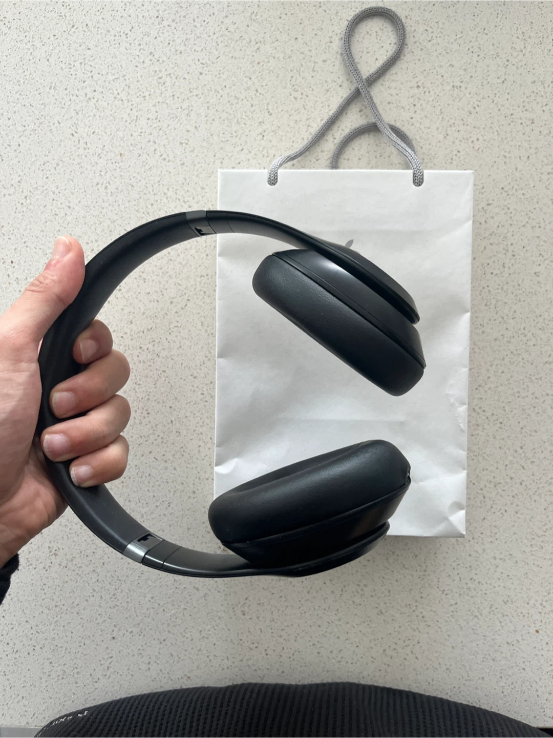Beats Studio Pro Wireless Headphones - photo 4