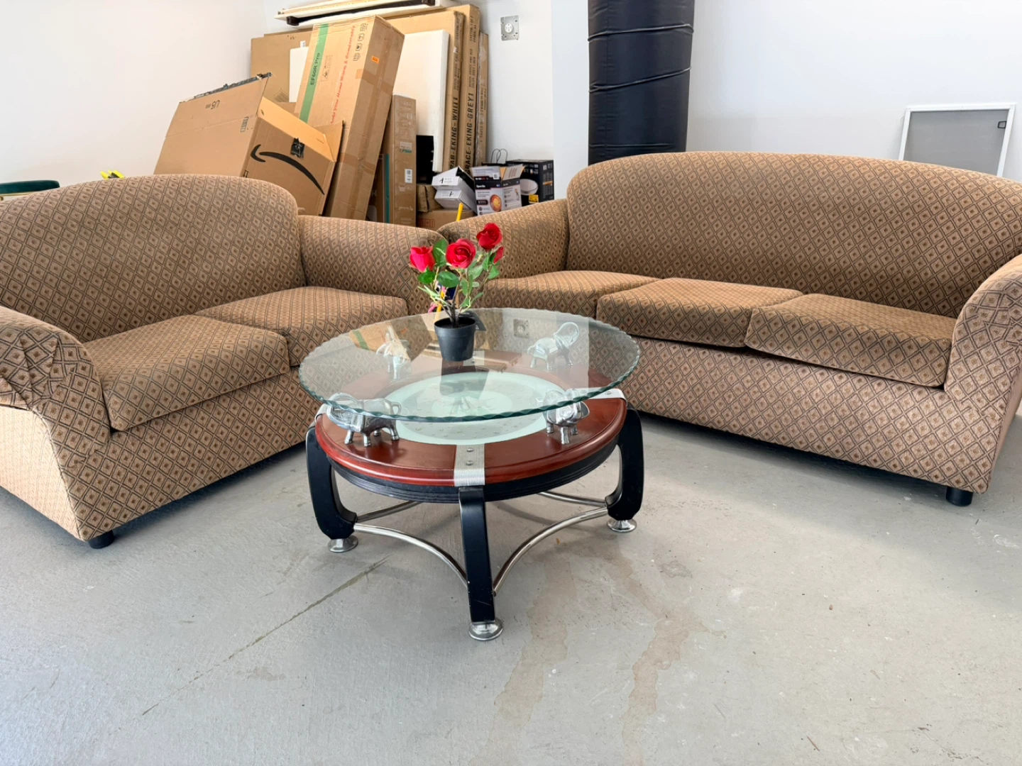 Brown Patterned Sofa and Loveseat Set - photo 4