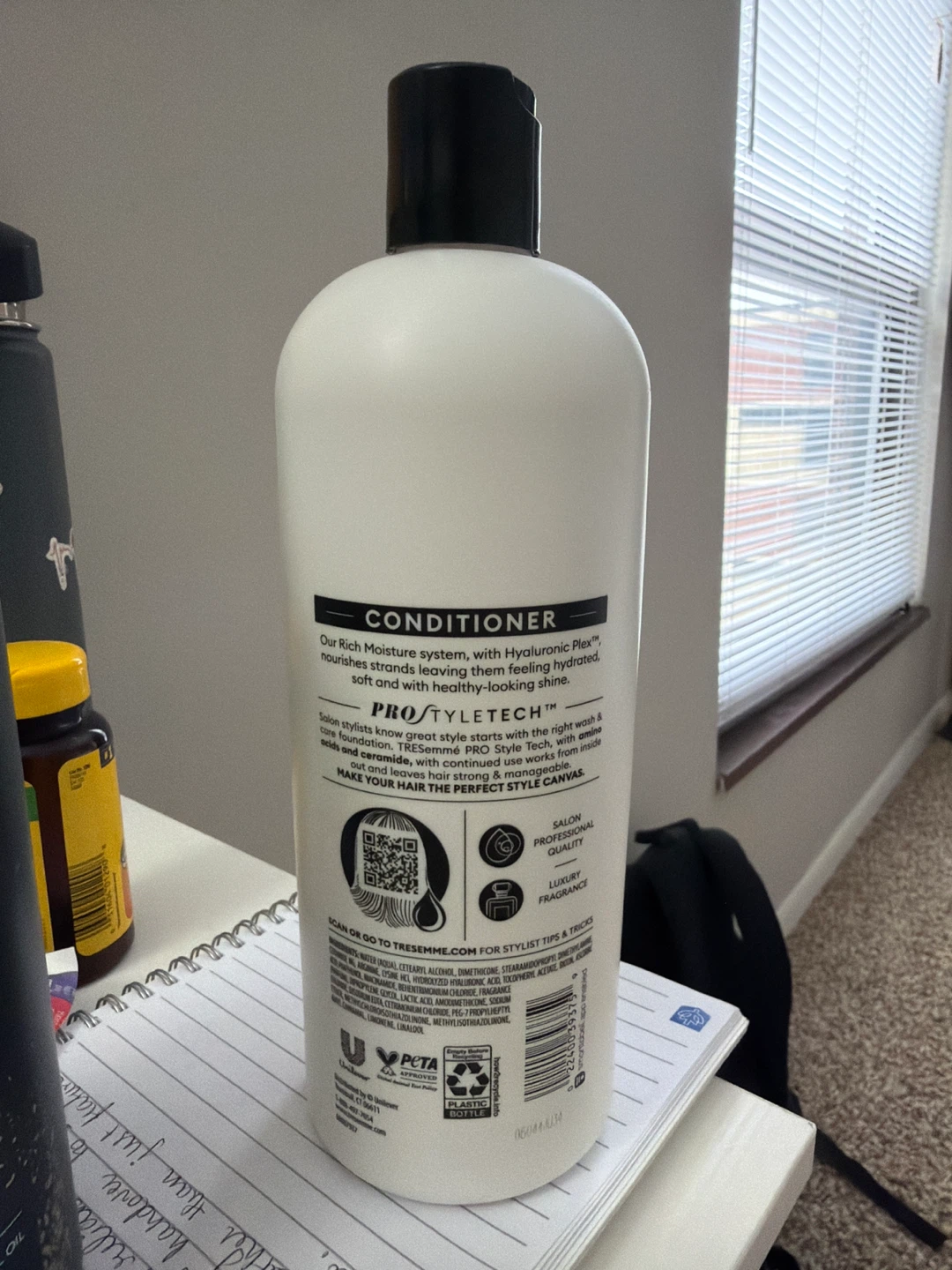 TRESemmé Rich Moisture Shampoo & Conditioner Set - photo 5