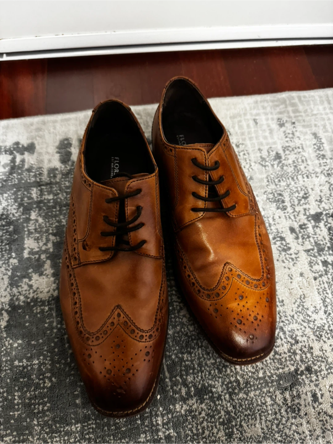 Florsheim Mens Brown Leather Wingtip Dress Shoes - Size 9.5