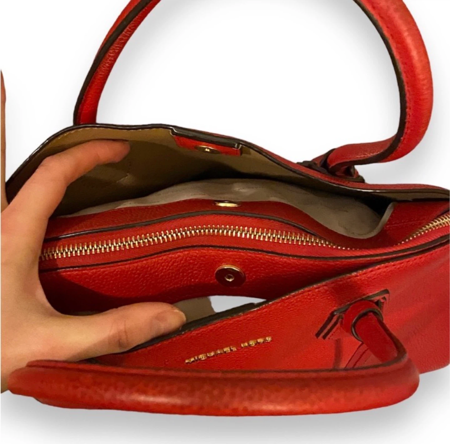 Michael Kors Red Leather Dome Satchel - photo 5