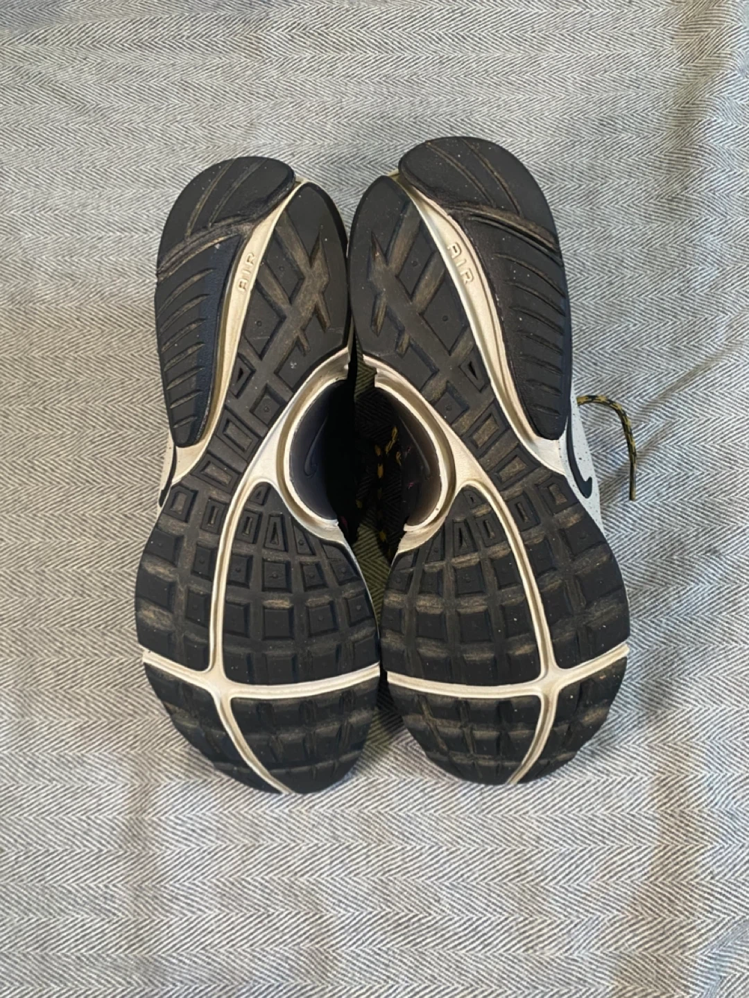 Nike Air Presto Mid Utility Shoes - Size 10 - photo 3