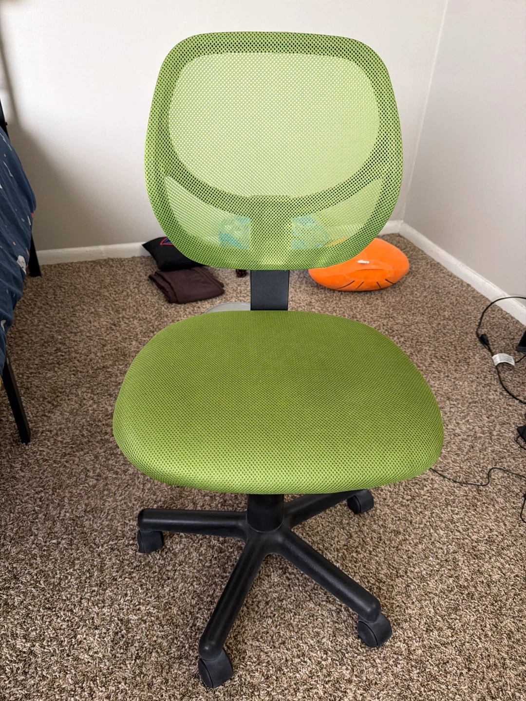 Green Mesh Office Chair