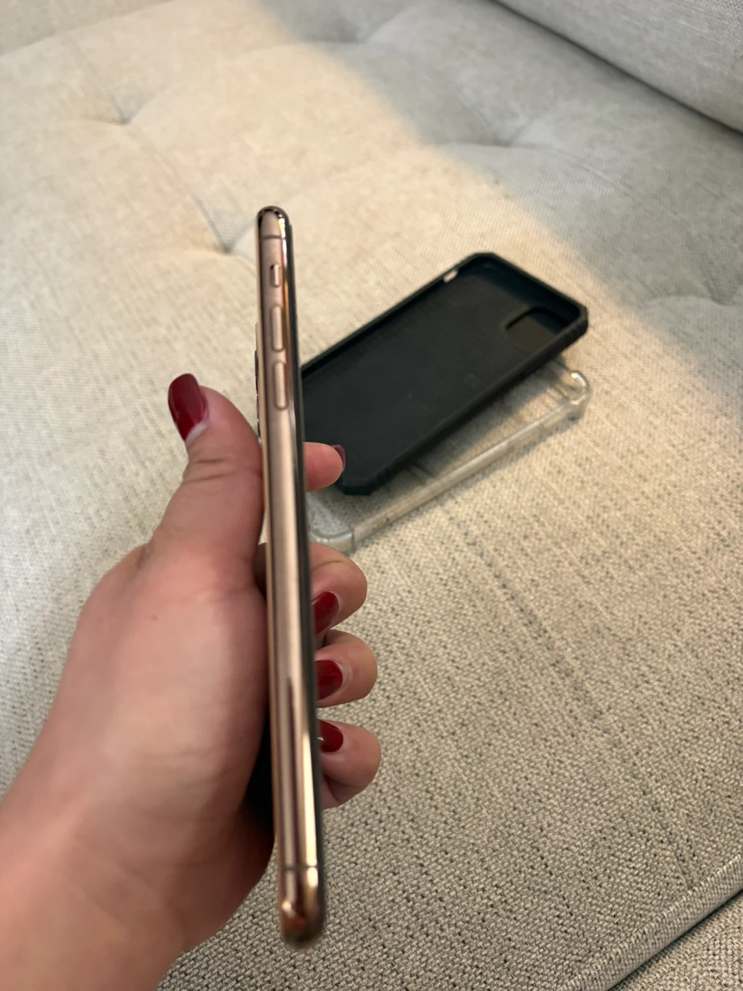 iPhone 11 Pro Max Gold - photo 5