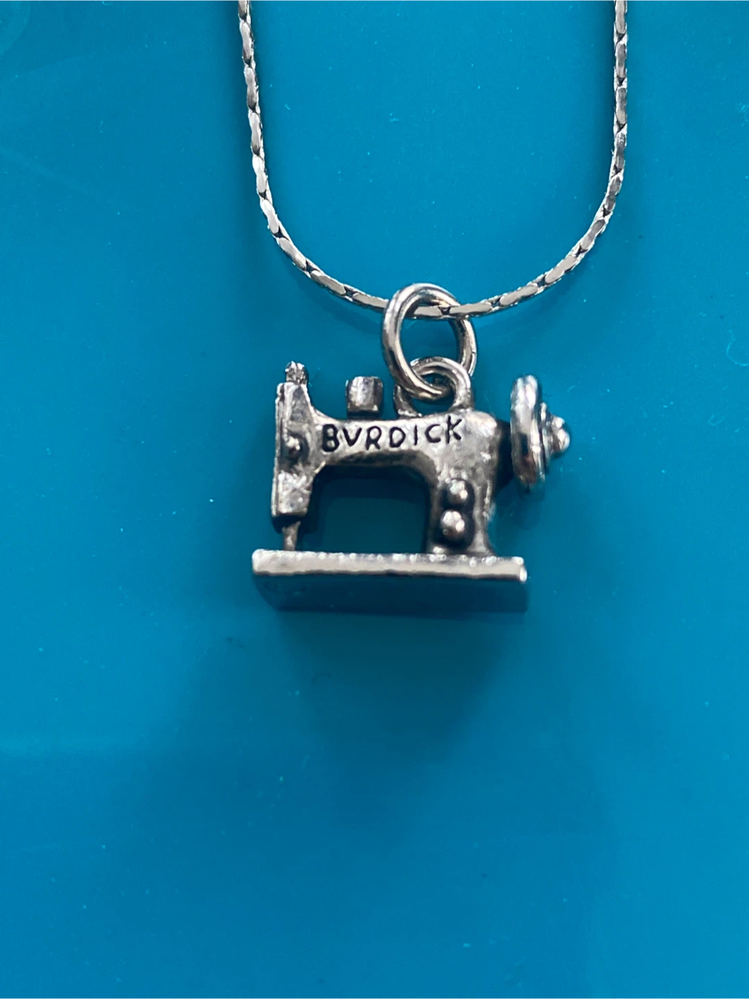 Sewing Charm Necklace - photo 3