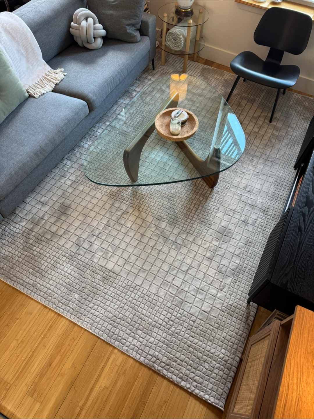 Revival Area Rug - BRAND NEW 6’7”x9’