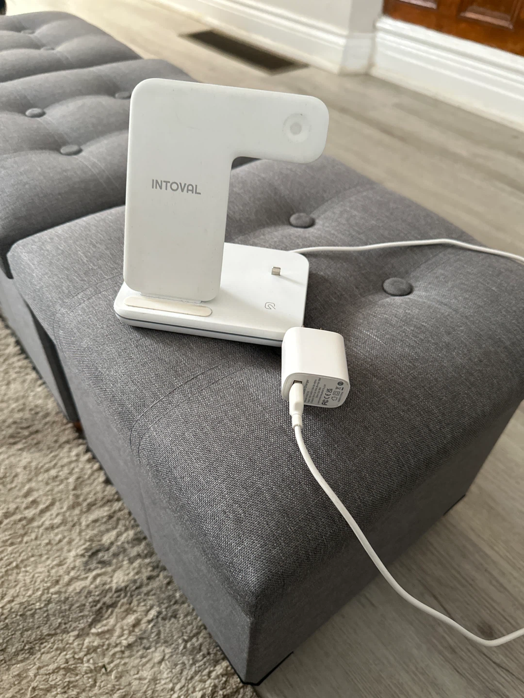Intoval 3 in 1 Wireless Charging Station