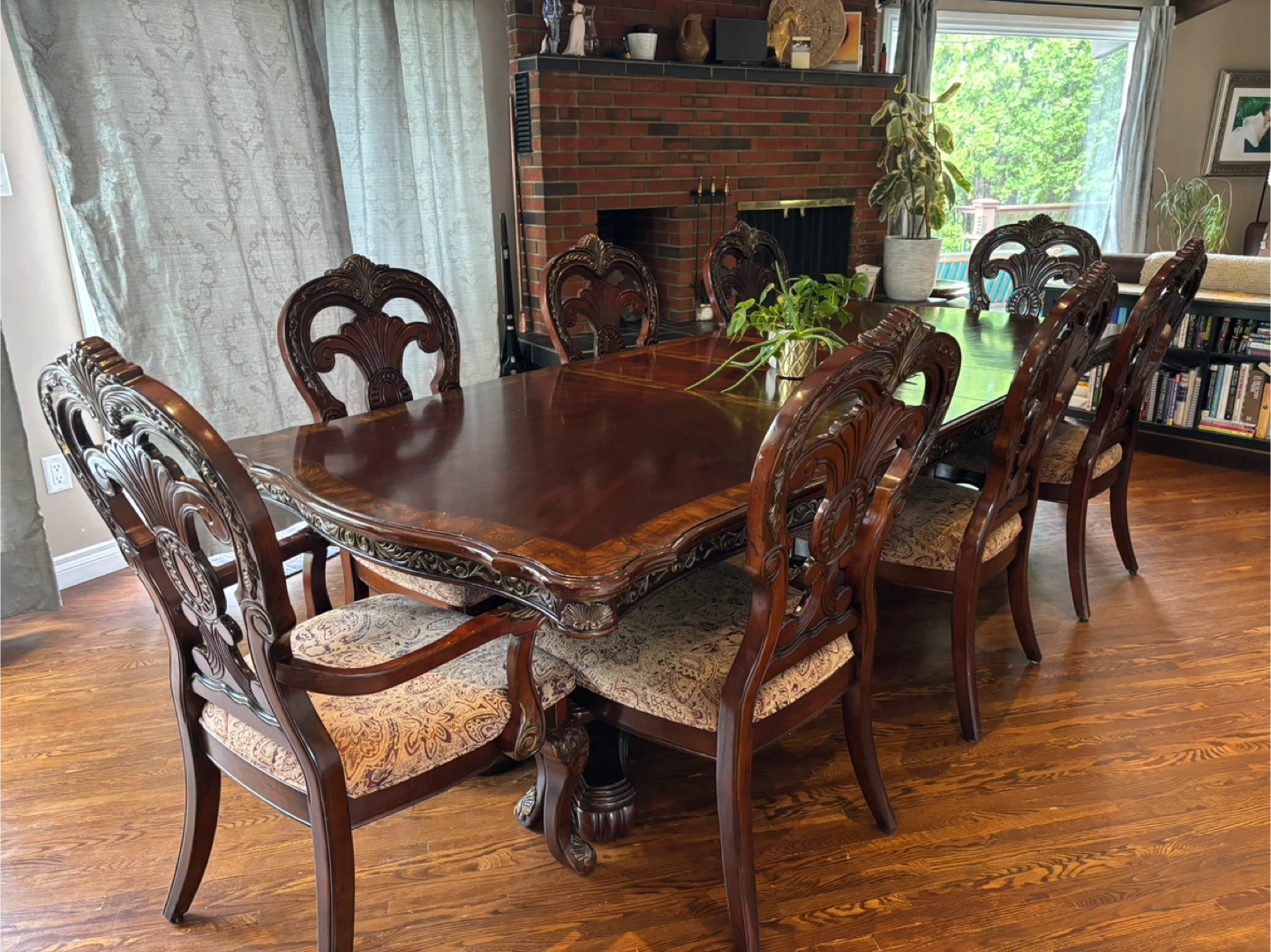 Ornate Dining Table with 8 Chairs