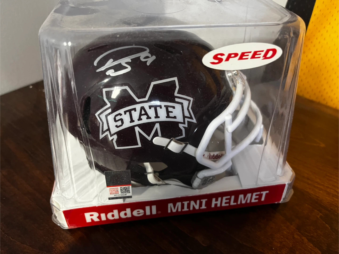 Riddell Mini Helmet - Mississippi singed helmet - photo 3