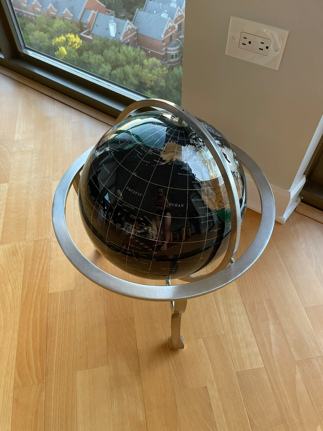 20” Black Onyx Gemstone Decorative Globe with Silver Stand - photo 2