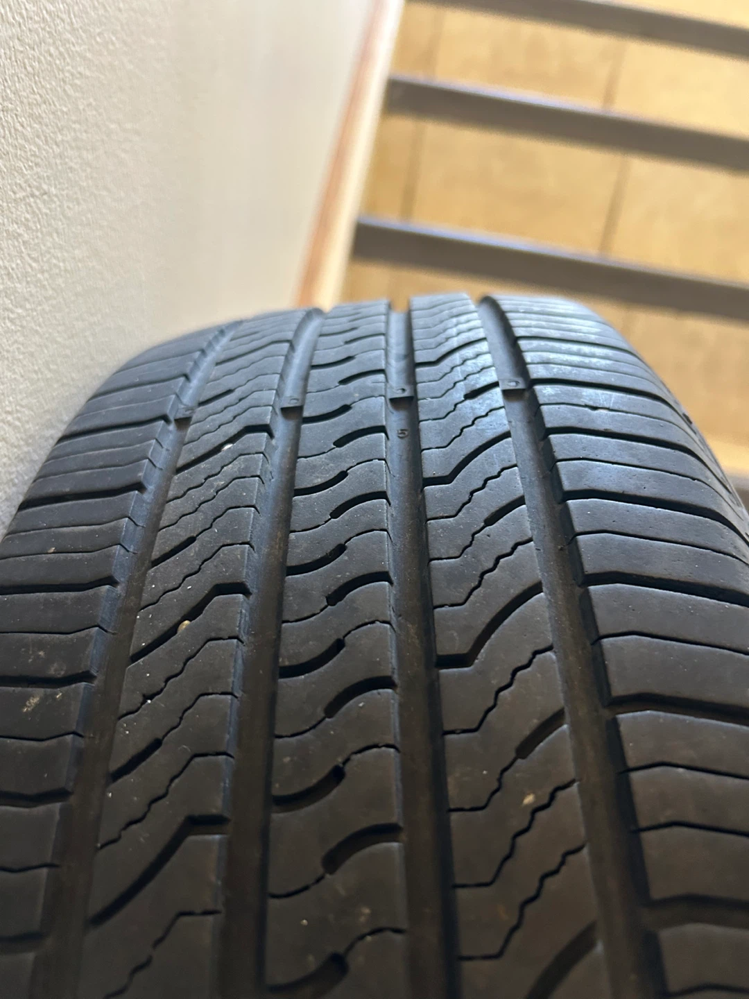 195/60R15 Tires - Set of 4 - photo 2