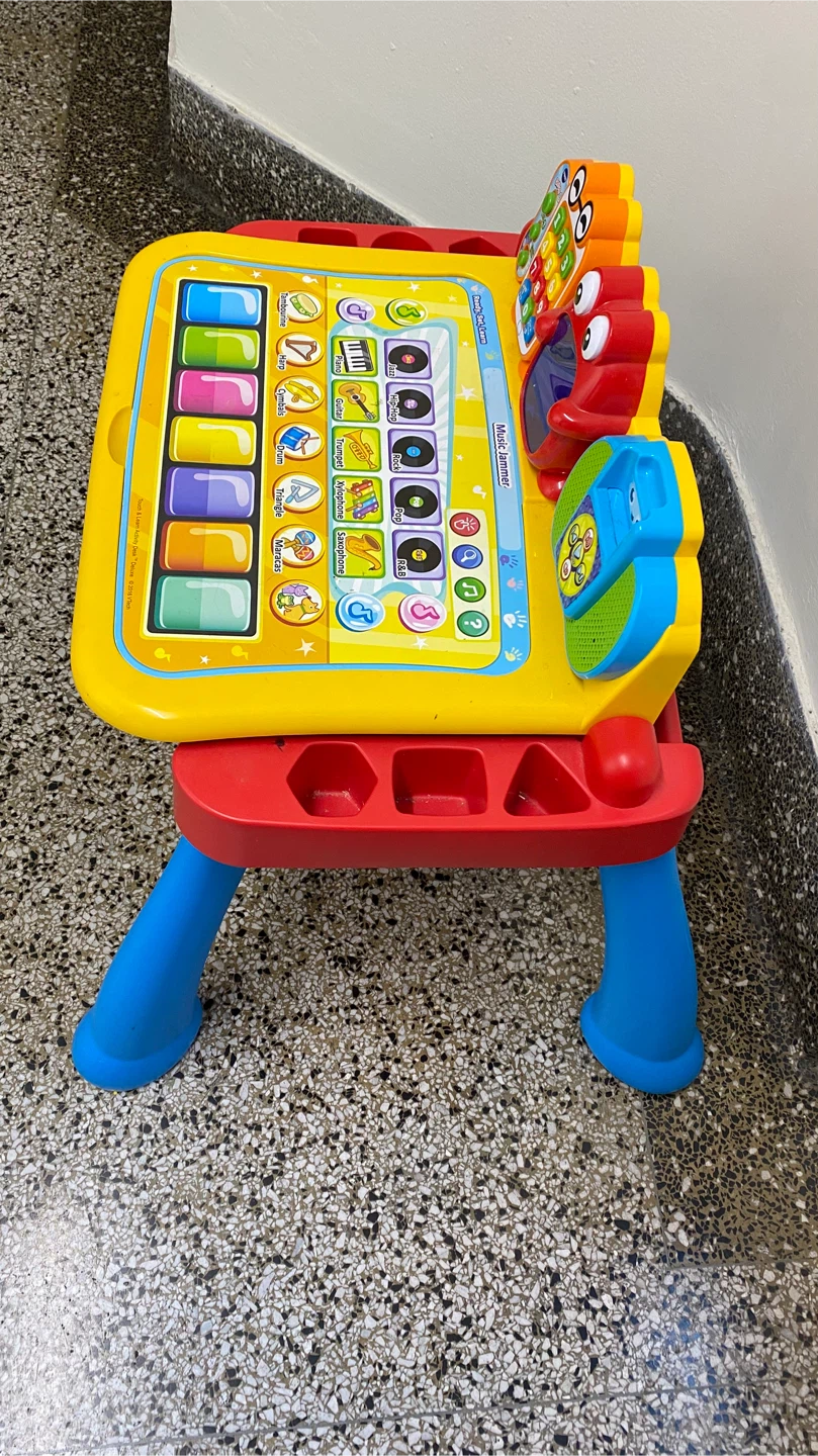 VTech Activity Table - photo 3