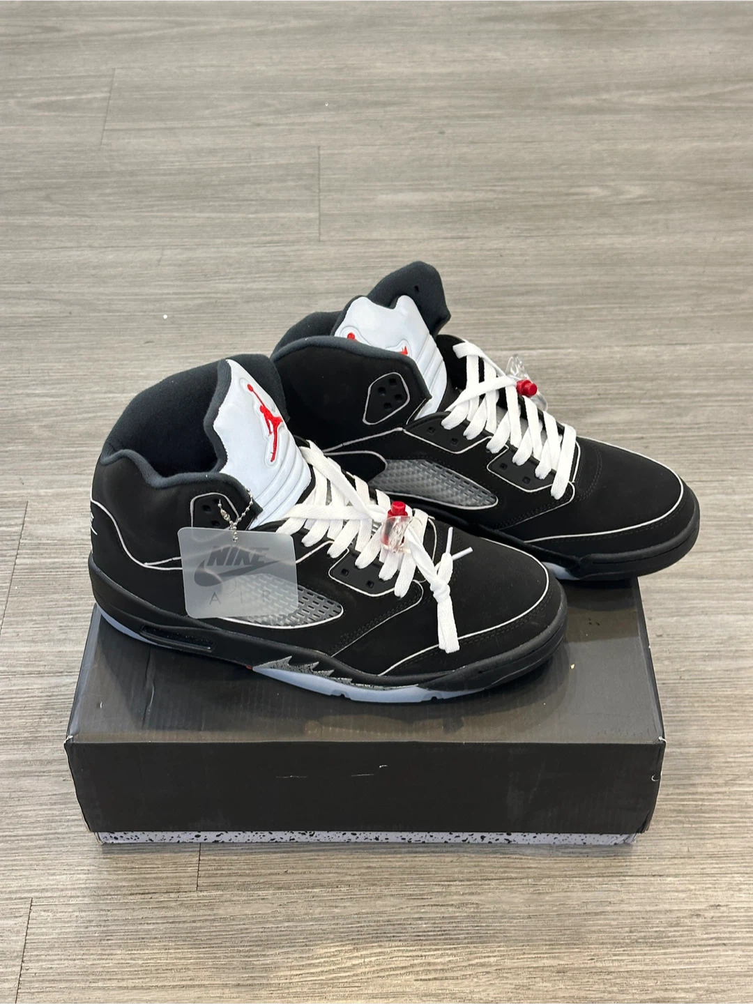 Nike Air Jordan 5 Retro Oreo - photo 4