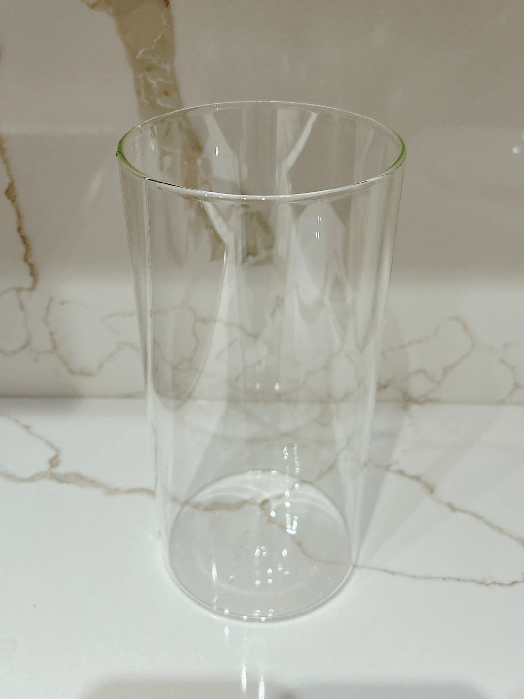 Clear Glass Vase for flowers, kitchen tools