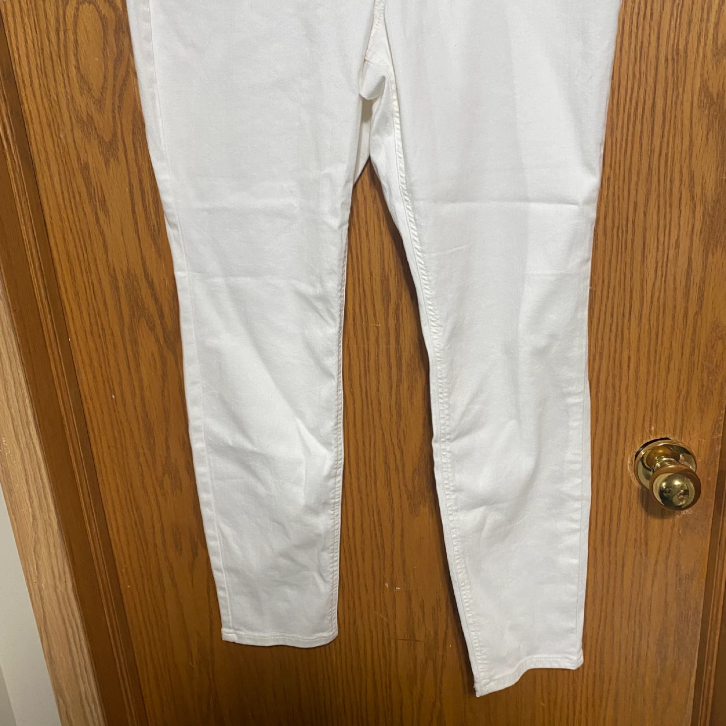 White High-rise skinny jeans by LC Lauren Conrad - photo 3
