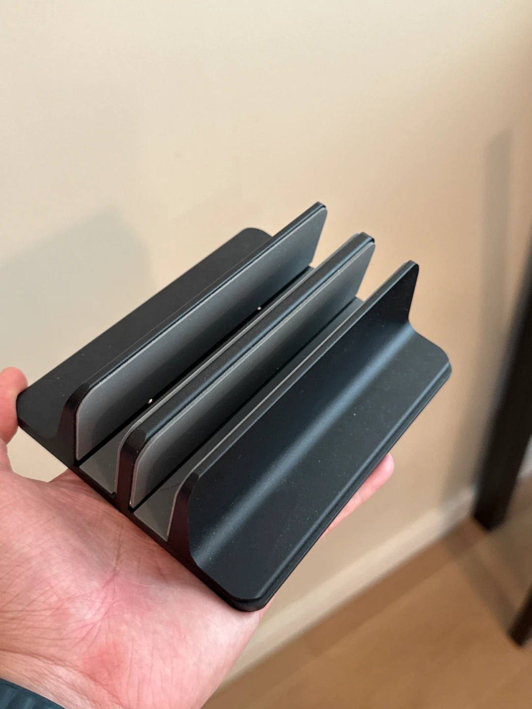Black Laptop Vertical Stand