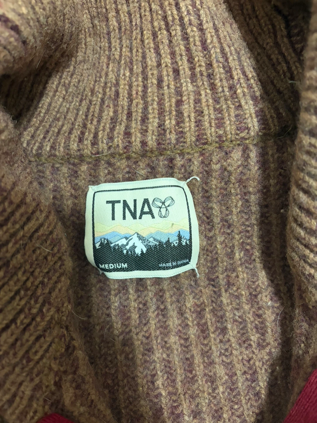 TNA Cardigan - Size Medium - photo 3