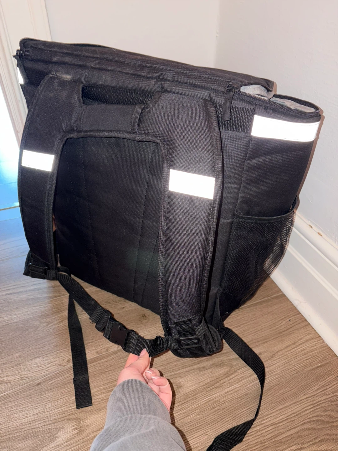 Insulated Food Delivery Backpack - Black - photo 3