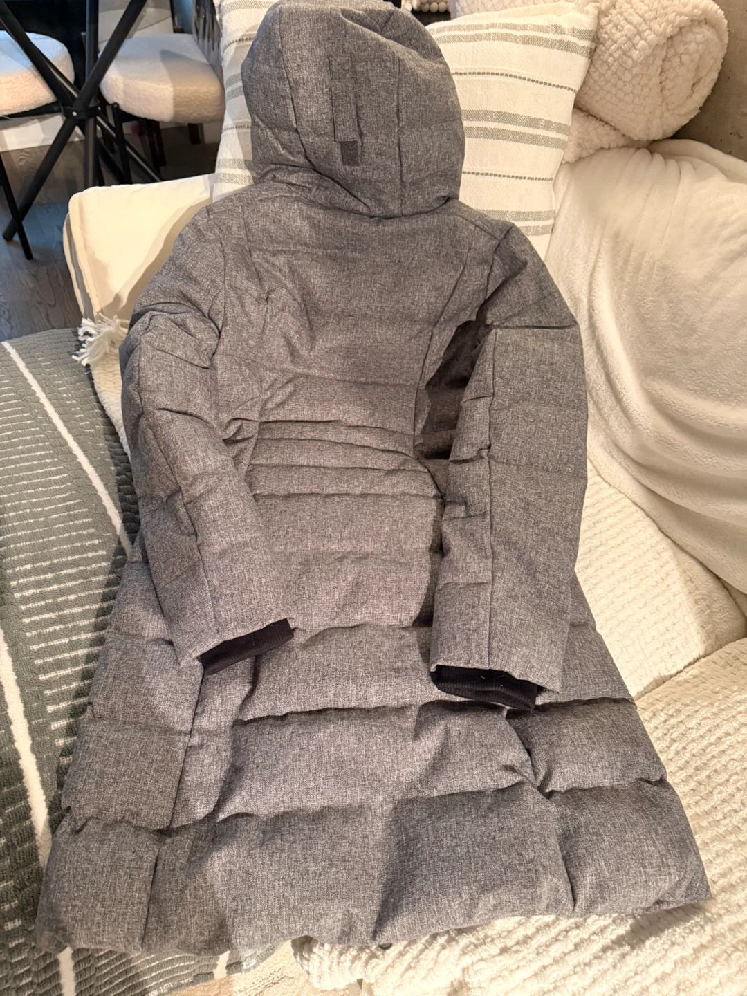 Brand new women’s Woods Long Puffer Coat - Size M/M - photo 2