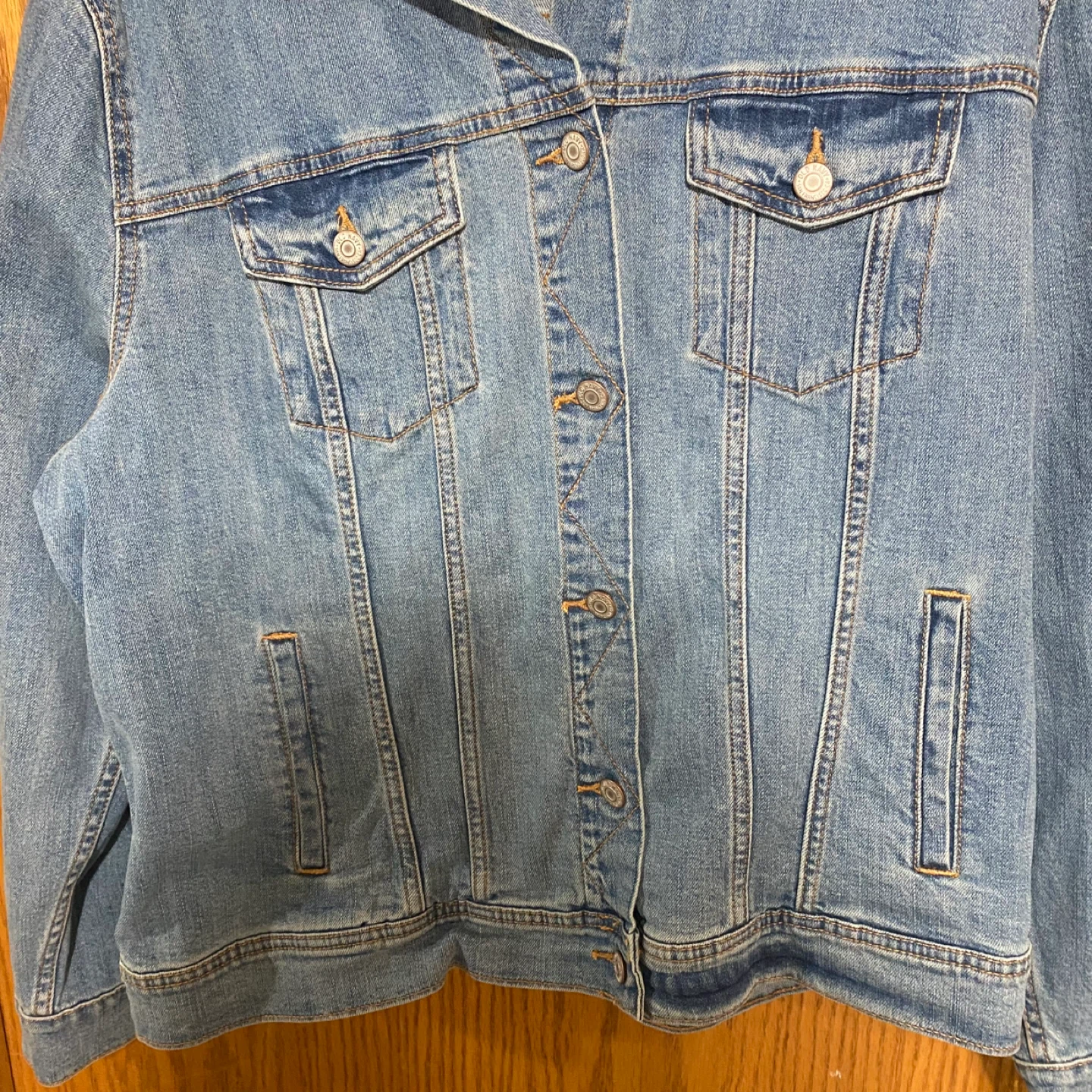 Plus size women’s jean jacket - photo 3