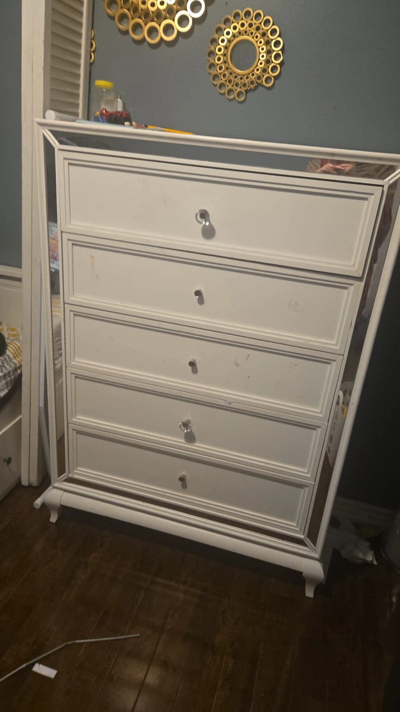White 5-Drawer Mirrored Accent Chest - photo 3