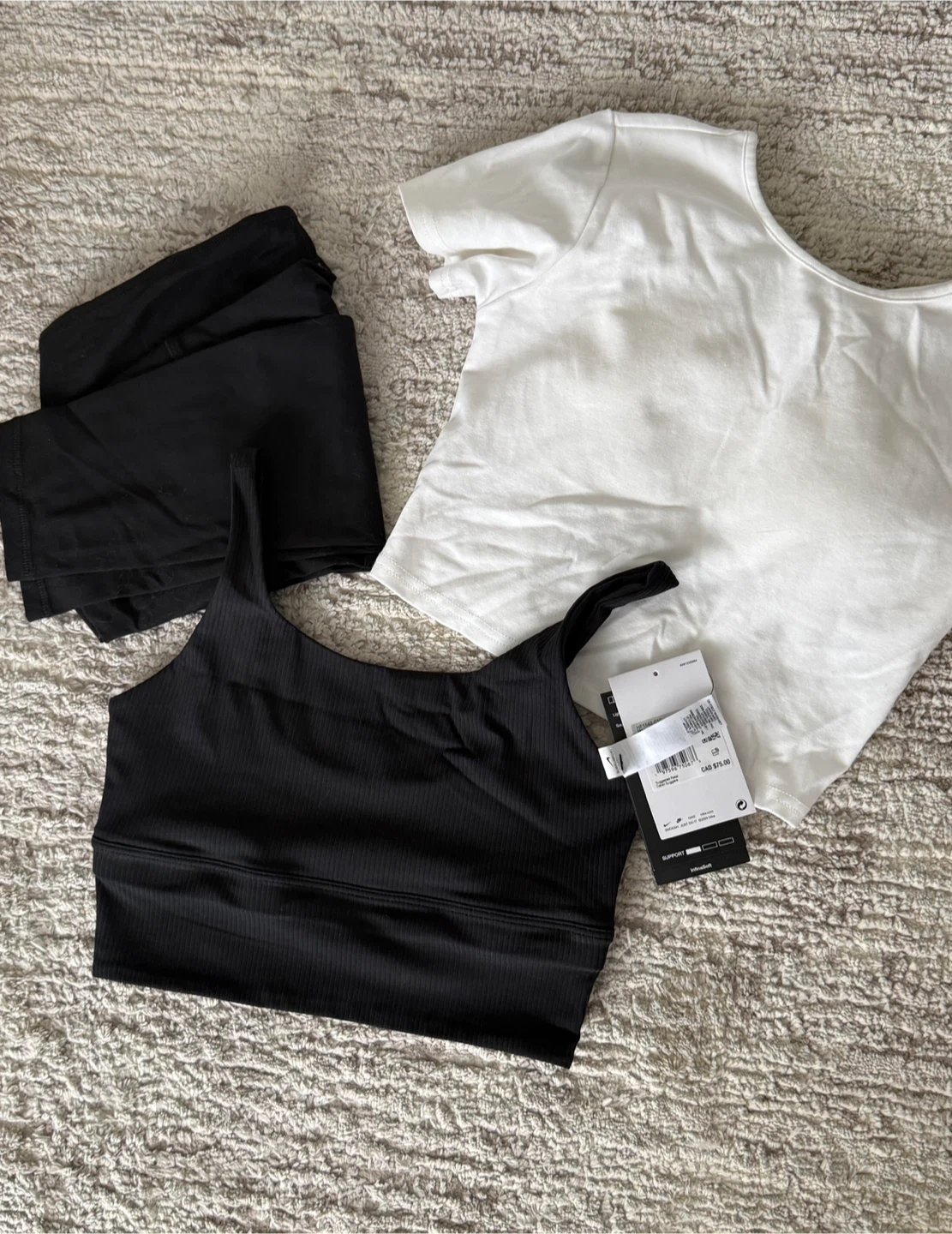 Three pieces: Nike Sports Tank Top Leggings