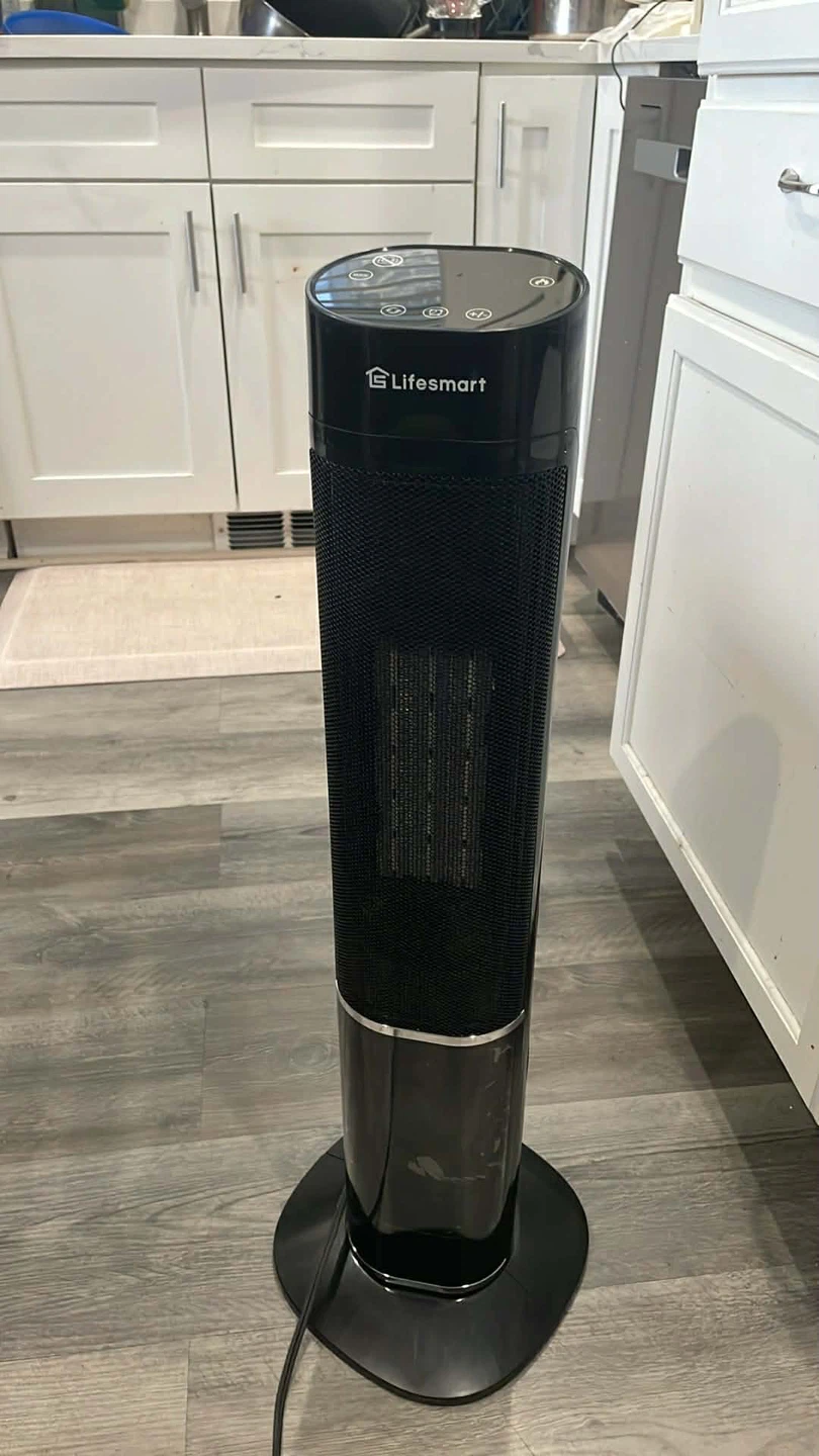 LifeSmart Tower Heater - Black with remote