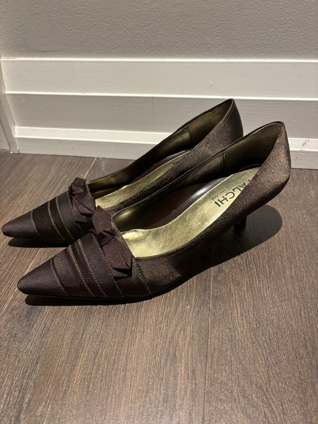 Women’s brown satin pumps heels size 10
