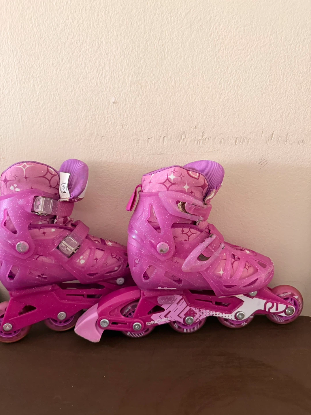 Girl's Roller Skates Size 12-1