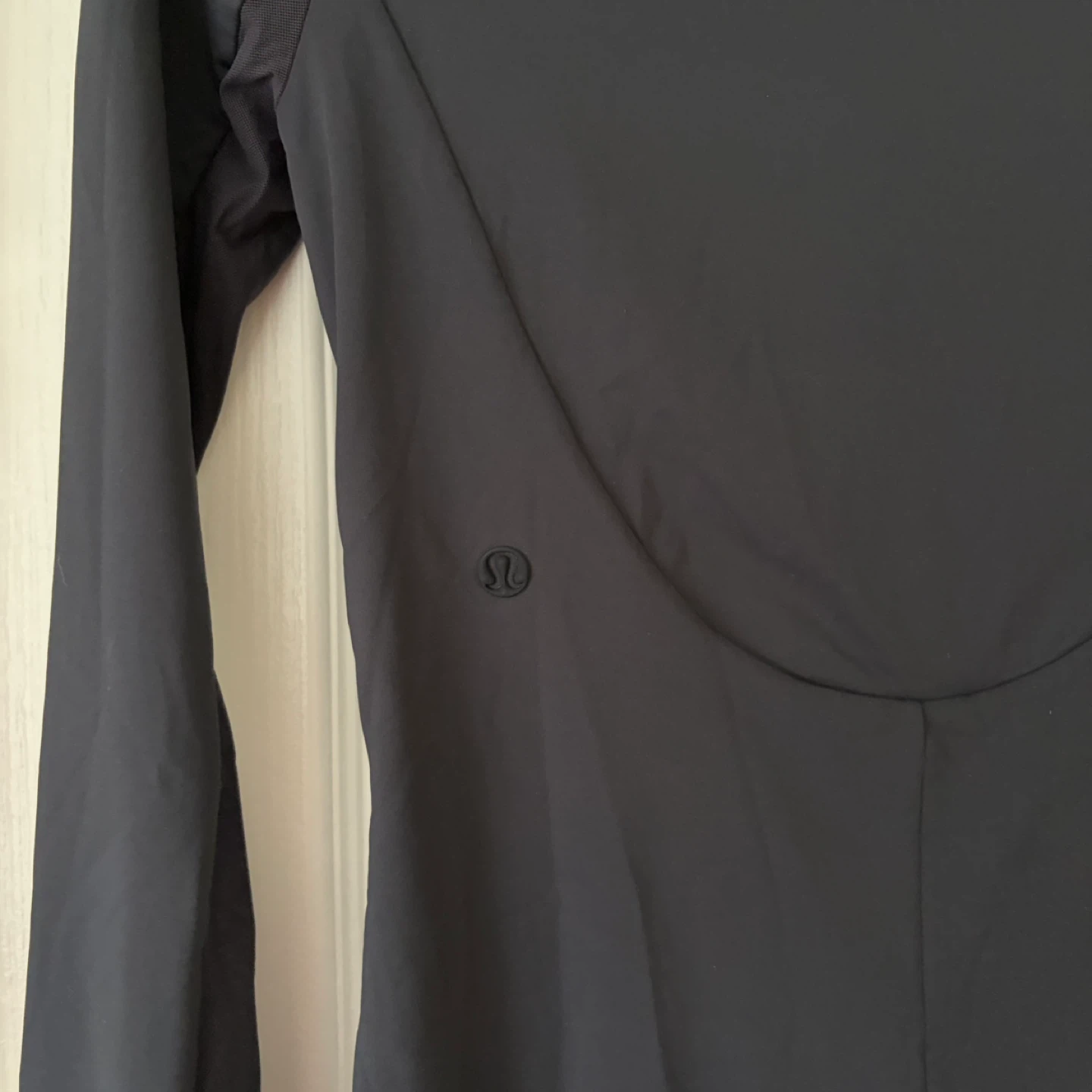 Lululemon - Tight Fit Long Sleeve Onesie - photo 4