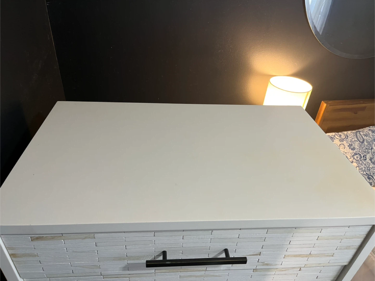 High-End Solid Wood Chest of Drawers with Slatted Fronts - photo 5