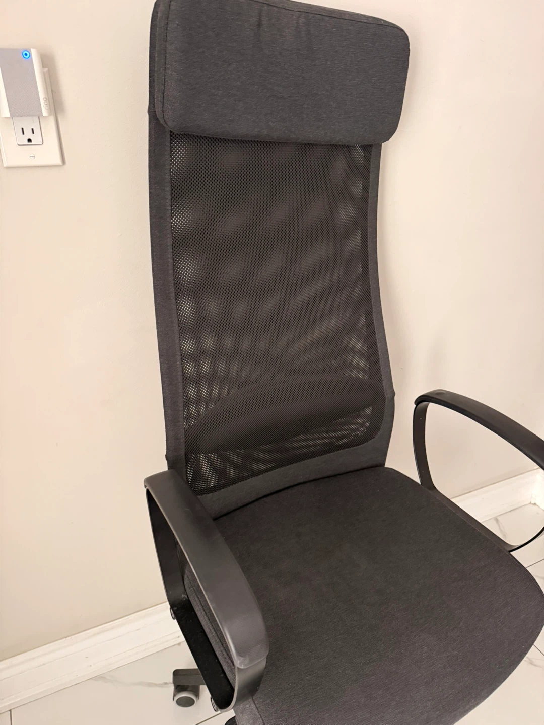 IKEA MARKUS Office Chair - Black - photo 2