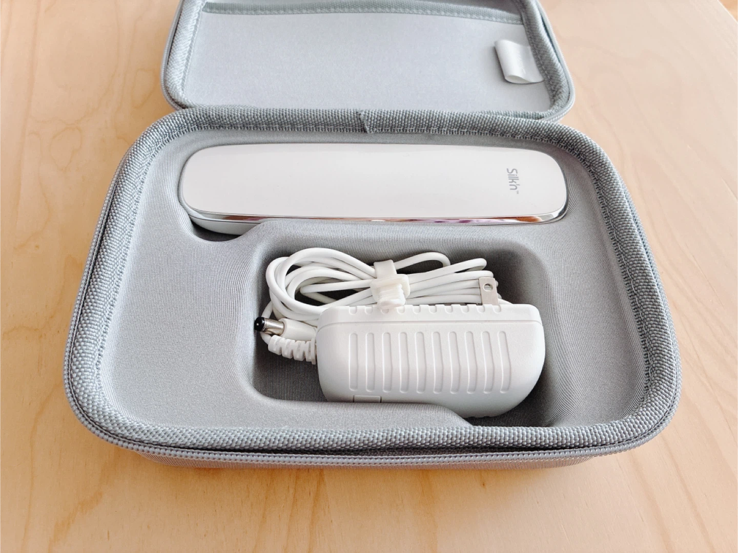 Silk'n Titan Skin Tightening and Lifting Device - photo 3